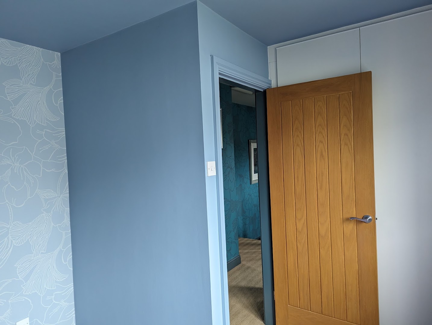 Martin Gordon Decorating Services — Photos 6